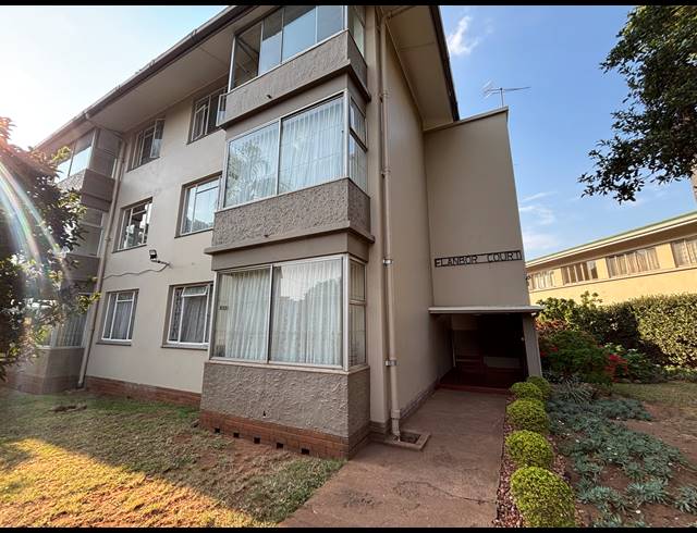 1 BEDROOM APARTMENT TO LET IN MORNINGSIDE